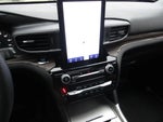 2023 Explorer Thumbnail 17