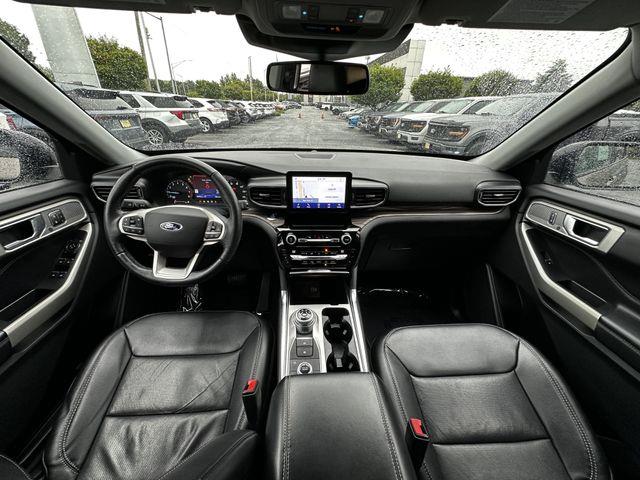 2021 Ford Explorer - $22,900