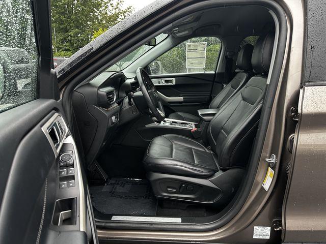 2021 Ford Explorer - $22,900
