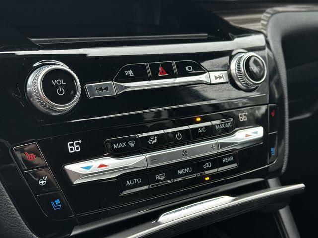 2021 Ford Explorer - $22,900