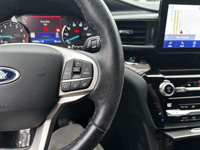 2021 Ford Explorer - $22,900