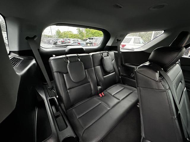 2021 Ford Explorer - $22,900