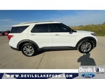 2022 Explorer Thumbnail 11