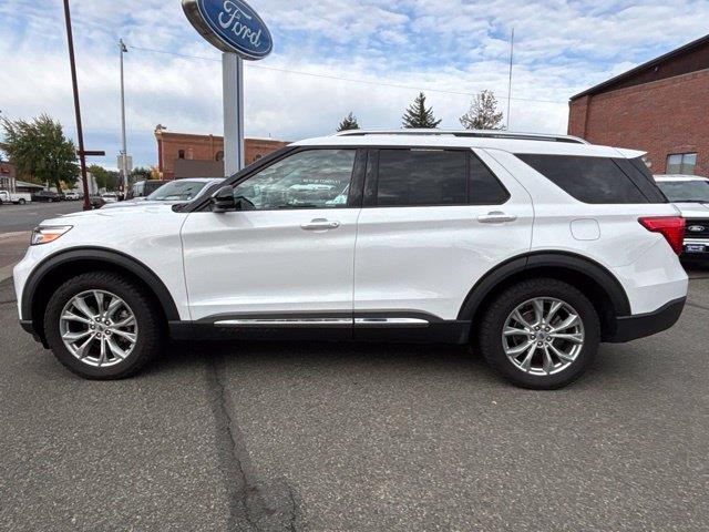 2022 Ford Explorer - $27,999
