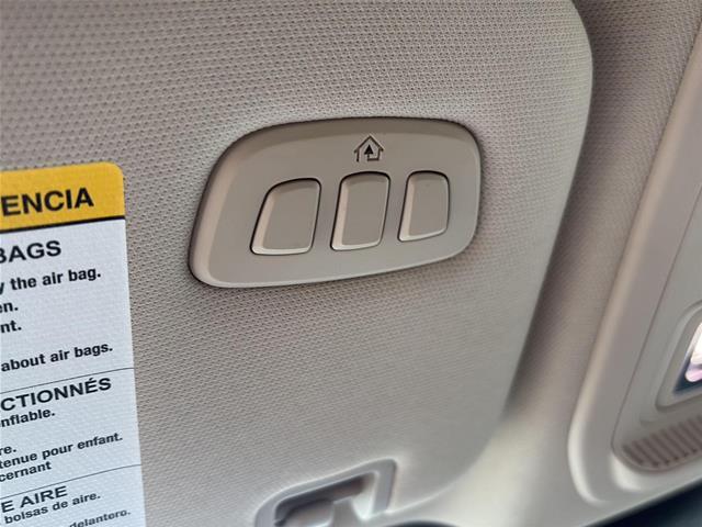2023 Ford Explorer - $34,490