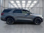2022 Explorer Thumbnail 3