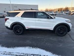 2023 Explorer Thumbnail 10