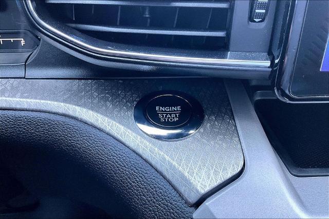 2023 Ford Explorer - $33,921