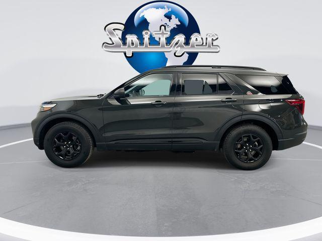 2022 Ford Explorer - $26,750