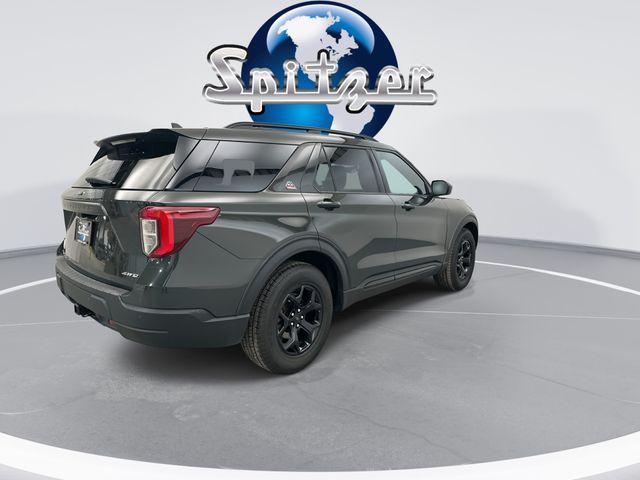 2022 Ford Explorer - $26,750