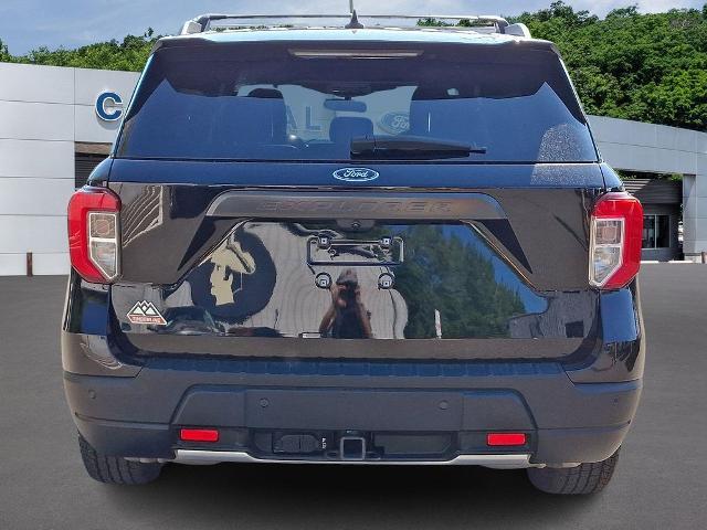 2022 Ford Explorer - $31,997