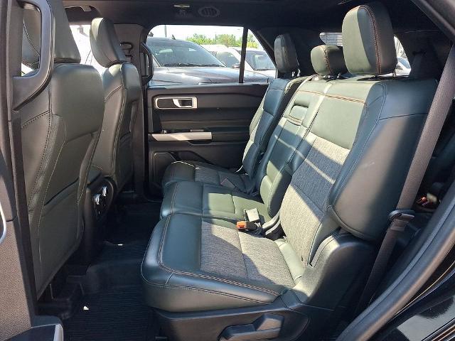 2022 Ford Explorer - $31,997