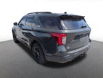 2023 Explorer Thumbnail 3