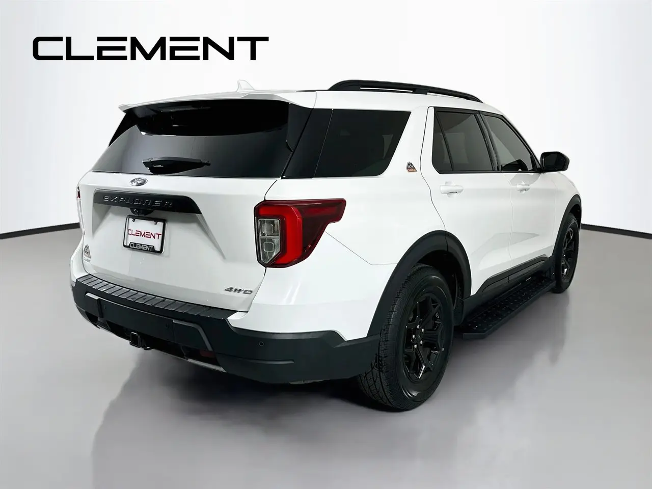 2022 Ford Explorer - $33,055
