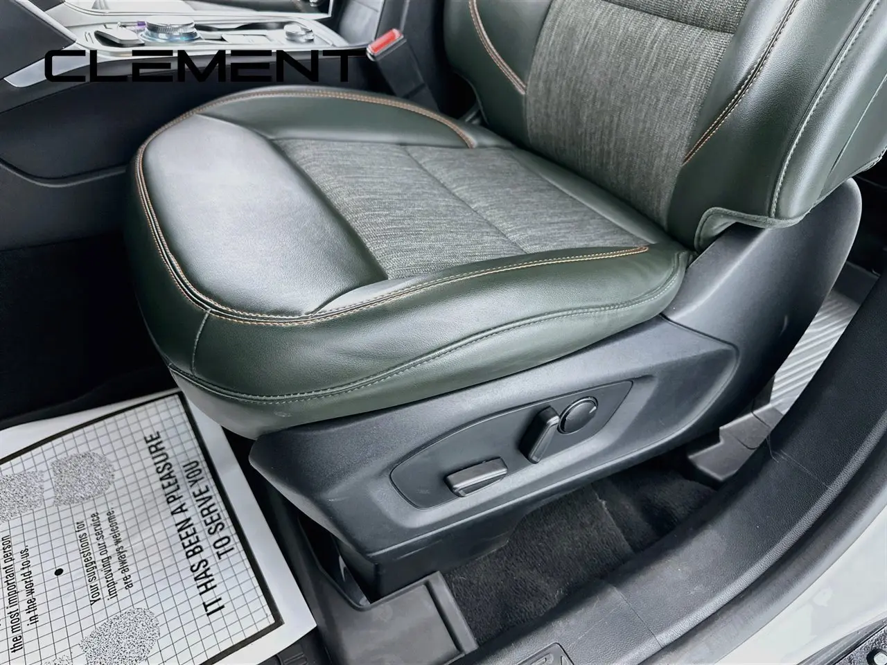 2022 Ford Explorer - $33,055
