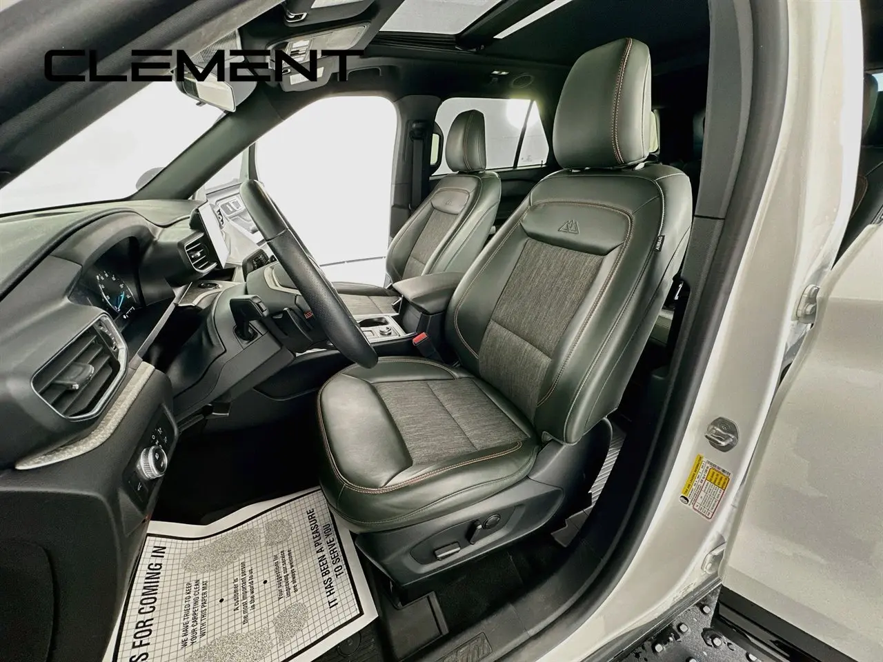 2022 Ford Explorer - $33,055
