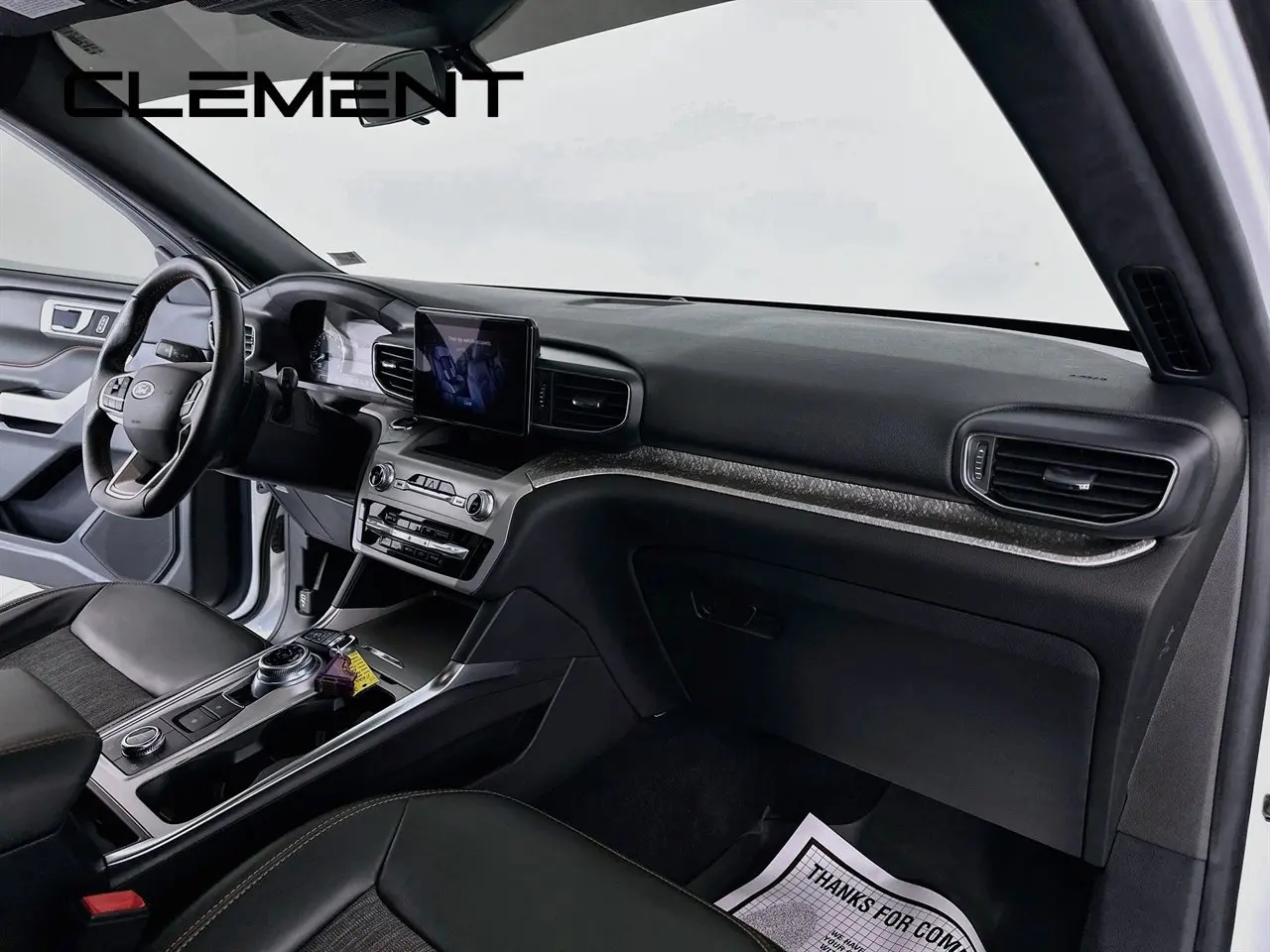 2022 Ford Explorer - $33,055