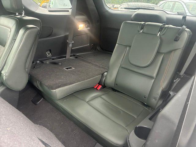 2022 Ford Explorer - $33,992
