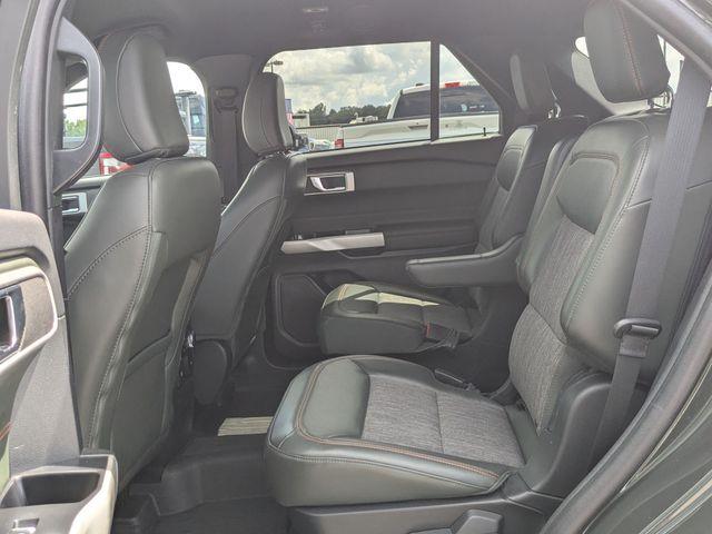 2022 Ford Explorer - $33,992