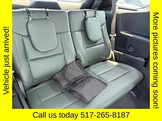 2023 Ford Explorer - $38,500