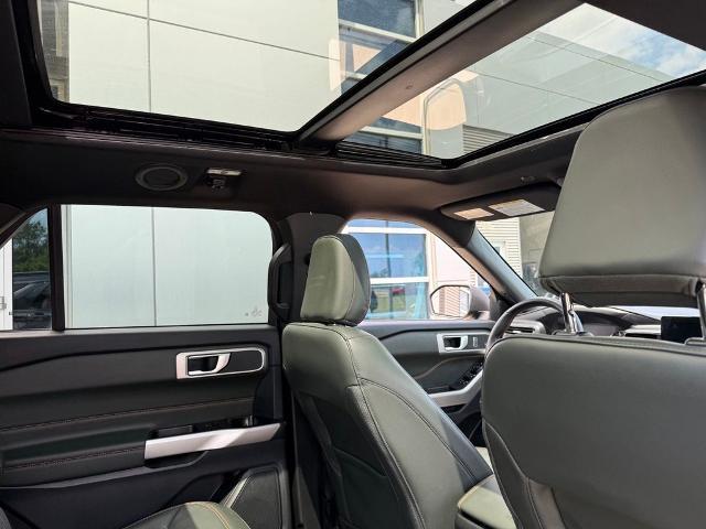 2023 Ford Explorer - $38,500