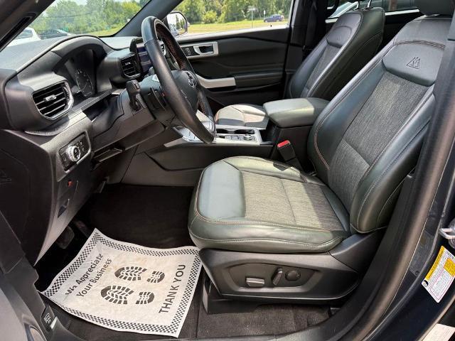 2023 Ford Explorer - $38,500