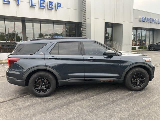 2022 Ford Explorer - $32,136