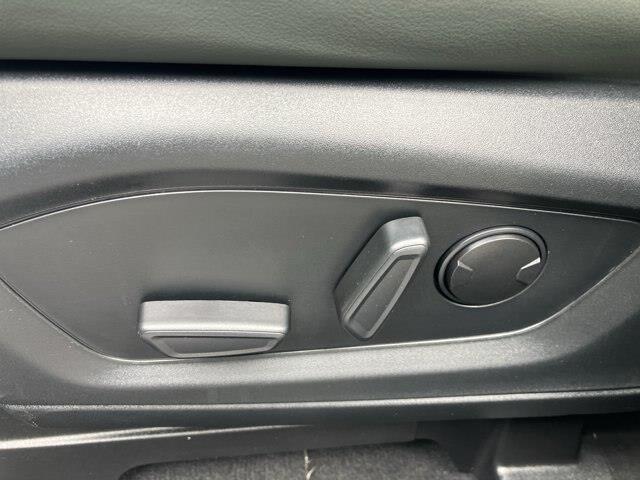2022 Ford Explorer - $32,136