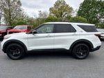2022 Explorer Thumbnail 8