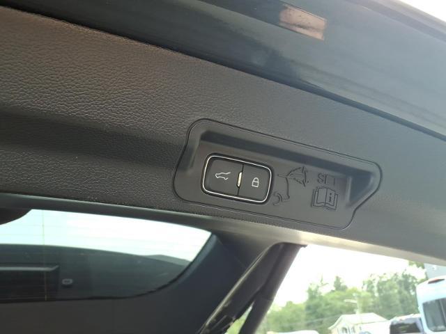 2022 Ford Explorer - $34,495