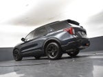 2023 Explorer Thumbnail 18
