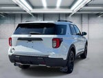 2023 Explorer Thumbnail 24
