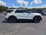 2023 Explorer Thumbnail 3