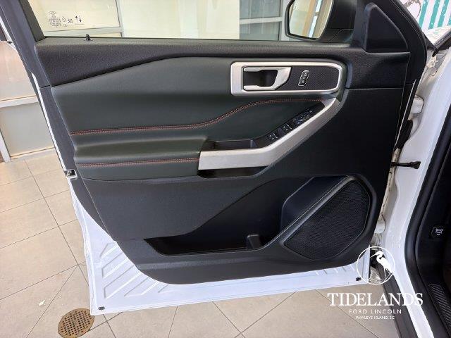 2023 Ford Explorer - $36,800