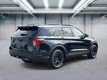 2023 Explorer Thumbnail 6