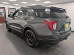 2022 Explorer Thumbnail 4