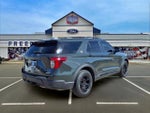 2022 Explorer Thumbnail 7