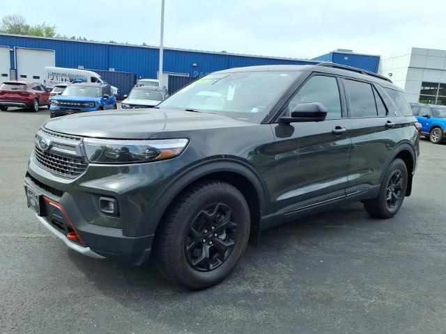 2023 Ford Explorer - $29,995