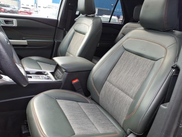 2023 Ford Explorer - $29,995