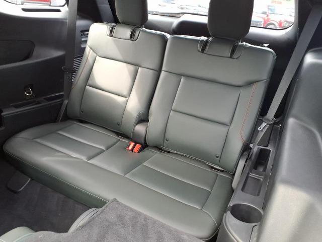 2023 Ford Explorer - $29,995