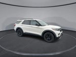 2022 Explorer Thumbnail 2