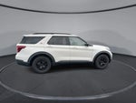 2022 Explorer Thumbnail 9