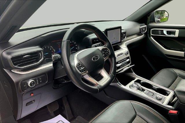 2022 Ford Explorer - $34,860