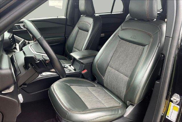 2022 Ford Explorer - $34,860