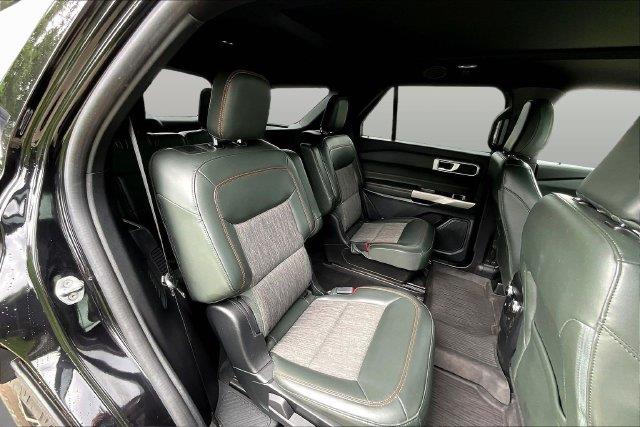 2022 Ford Explorer - $34,860