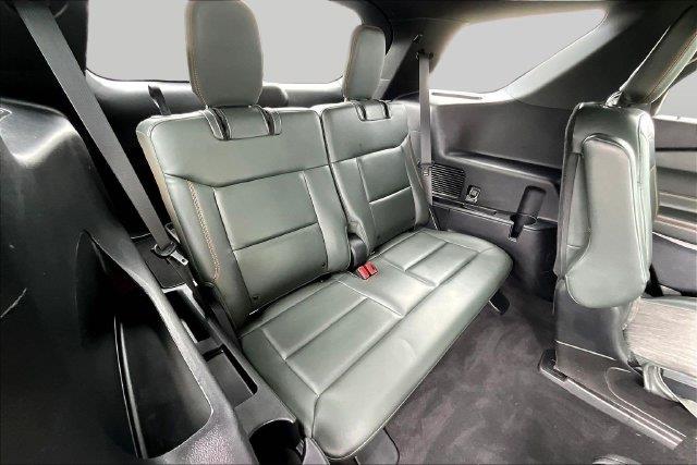 2022 Ford Explorer - $34,860