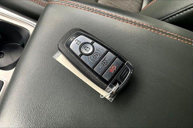 2022 Ford Explorer - $34,860