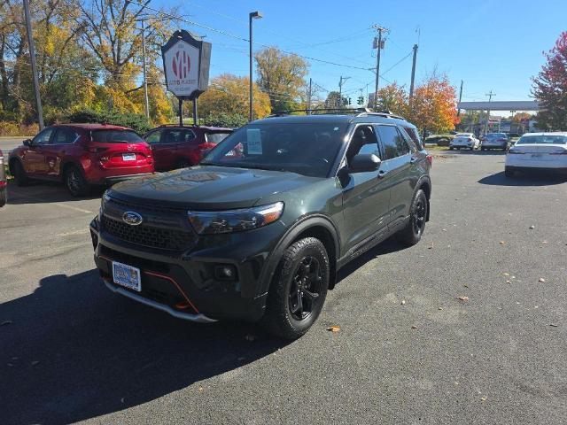 2022 Ford Explorer - $25,999