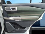 2022 Explorer Thumbnail 21