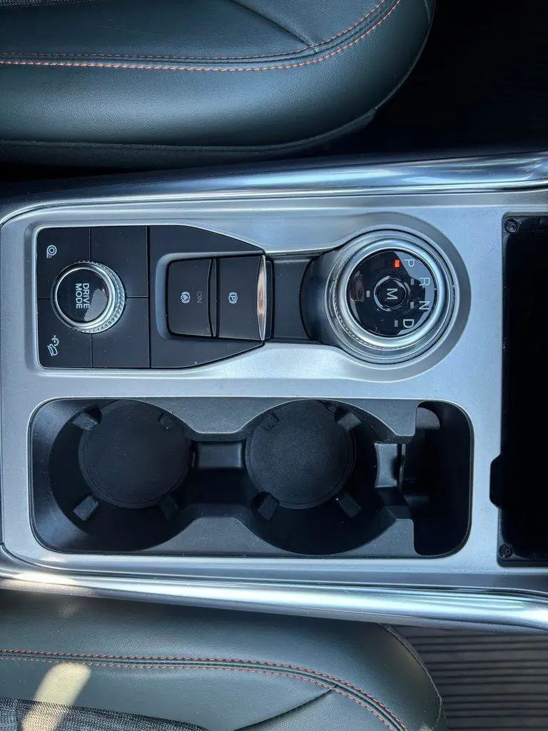 2023 Ford Explorer - $35,995